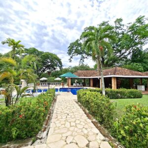 FINCA EN SOPETRAN # 8
